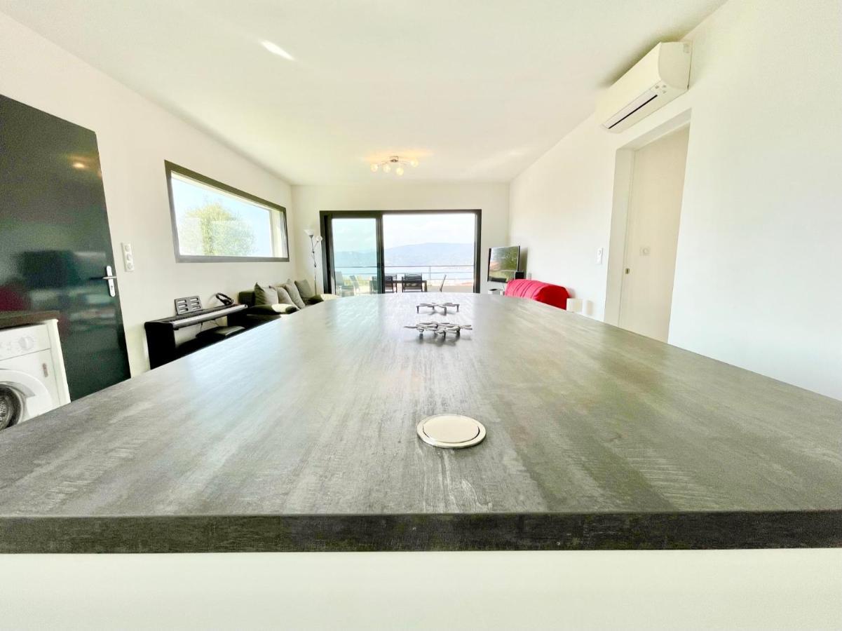 Vue 180°, Terrasse, Clim Apartment Propriano (Corsica)