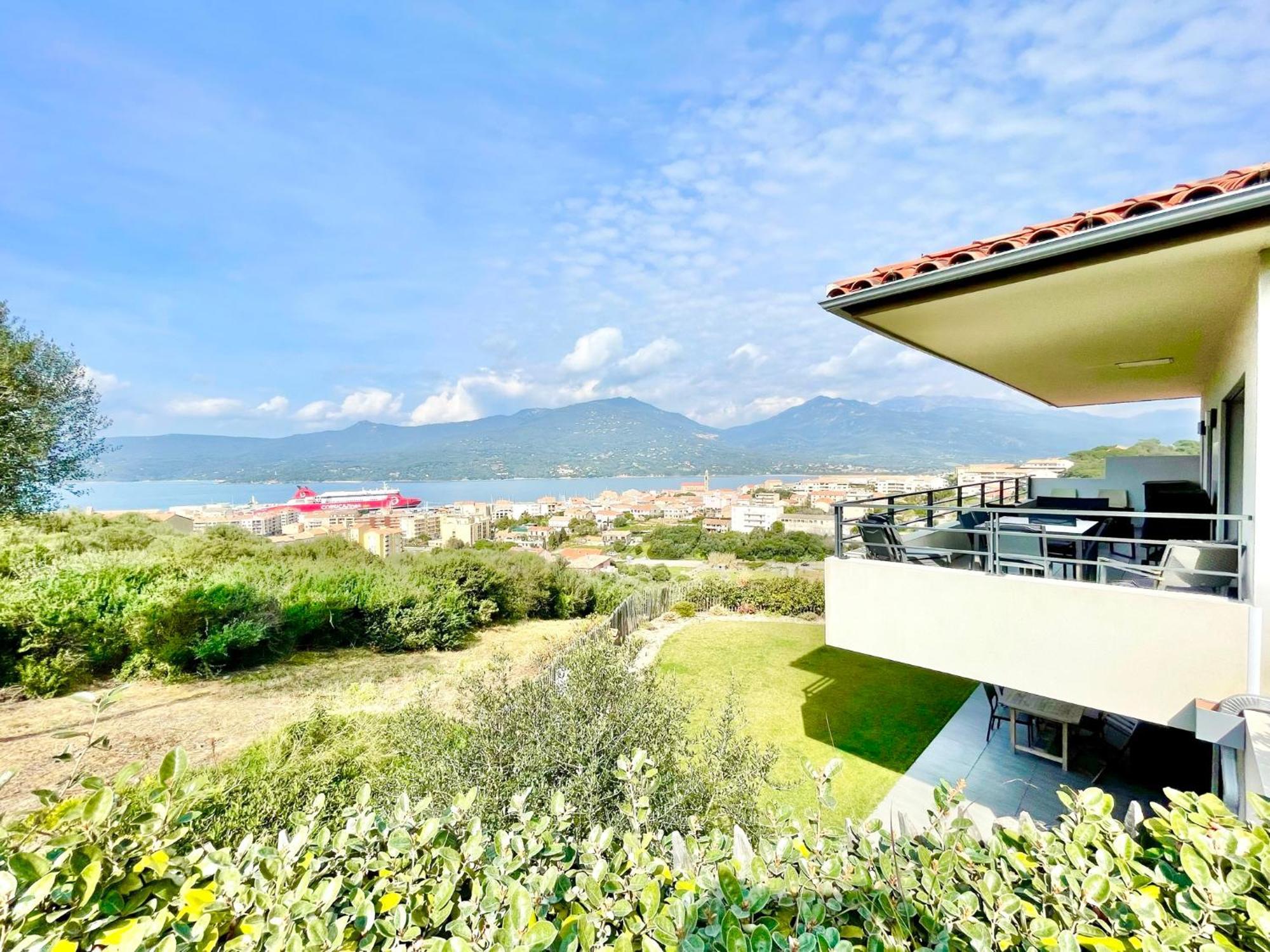 Vue 180°, Terrasse, Clim Apartment